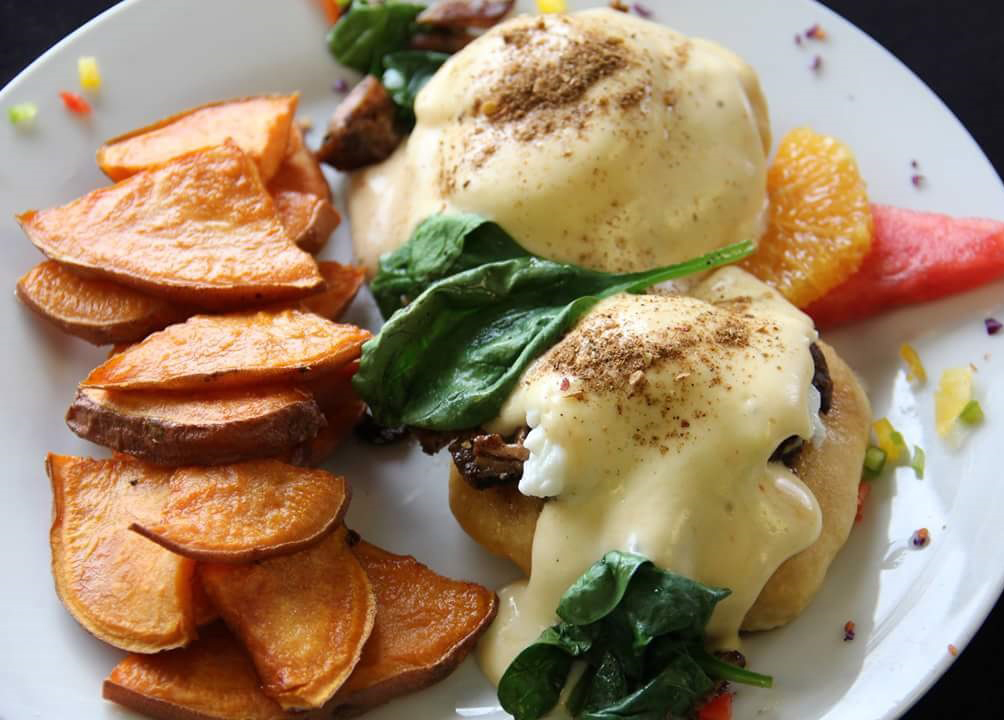 Eggs benedict with fried sweet potatoes